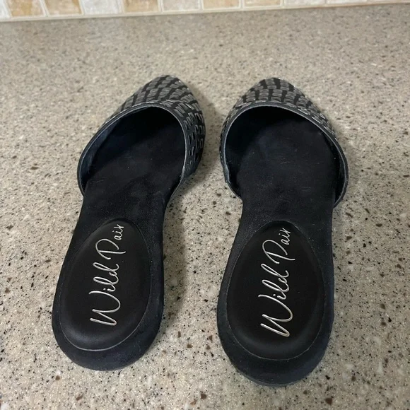 Wild Pair Antoinette Black Stud Mule Size 7 - Picture 4 of 5